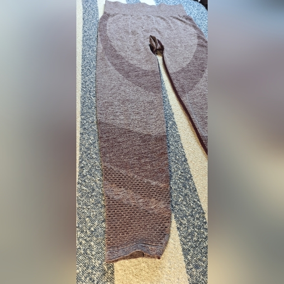 Victoria secret VS Pink seamless purple leggings size large - Picture 5 of 11